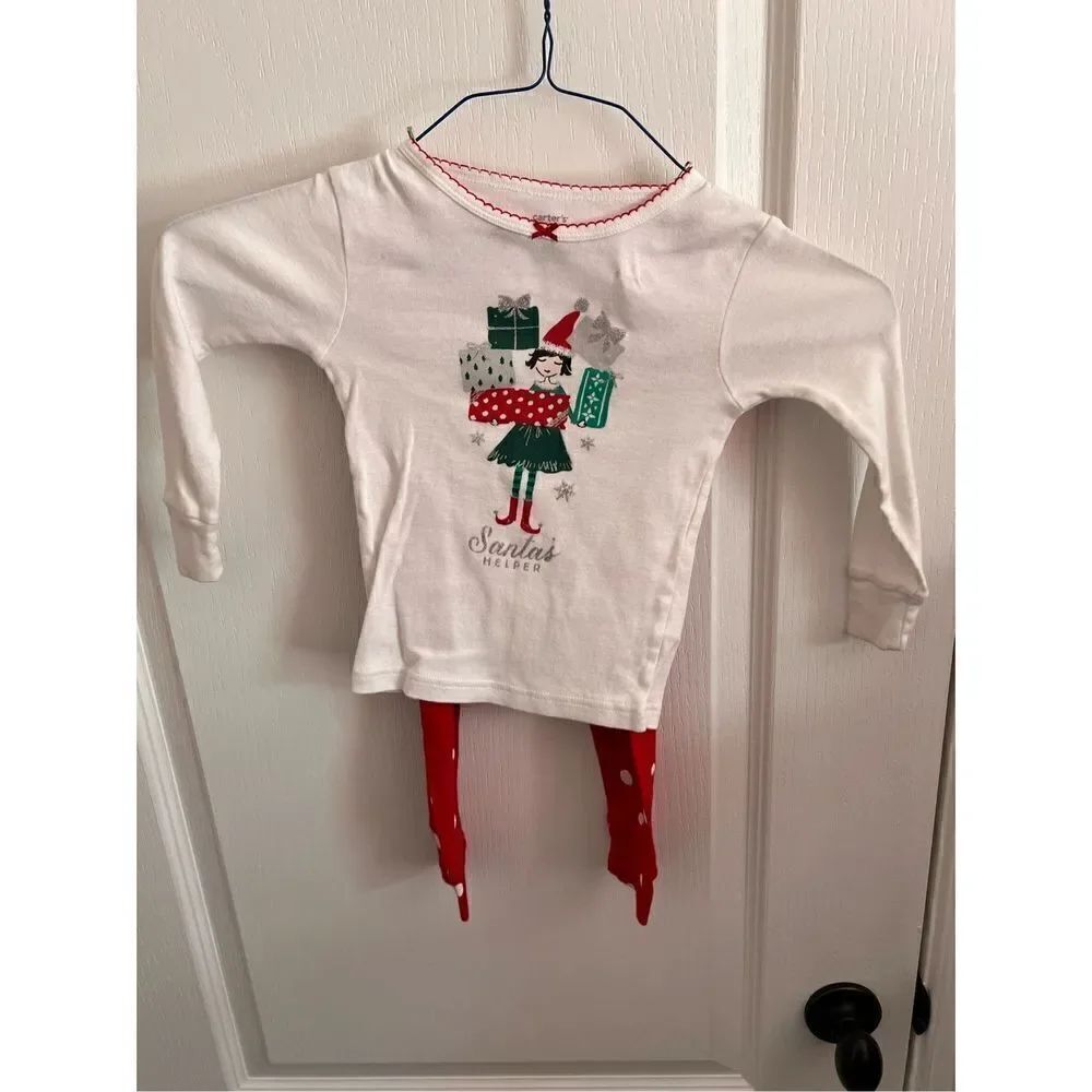 Carter’s girls Christmas Pajama set size 3T
